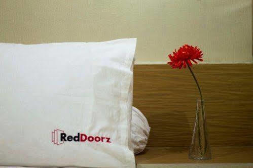 Отель Reddoorz @ Pecatu Ungasan Экстерьер фото